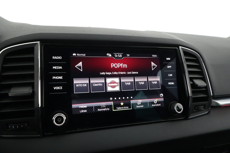 Skoda Karoq vaihtoauto