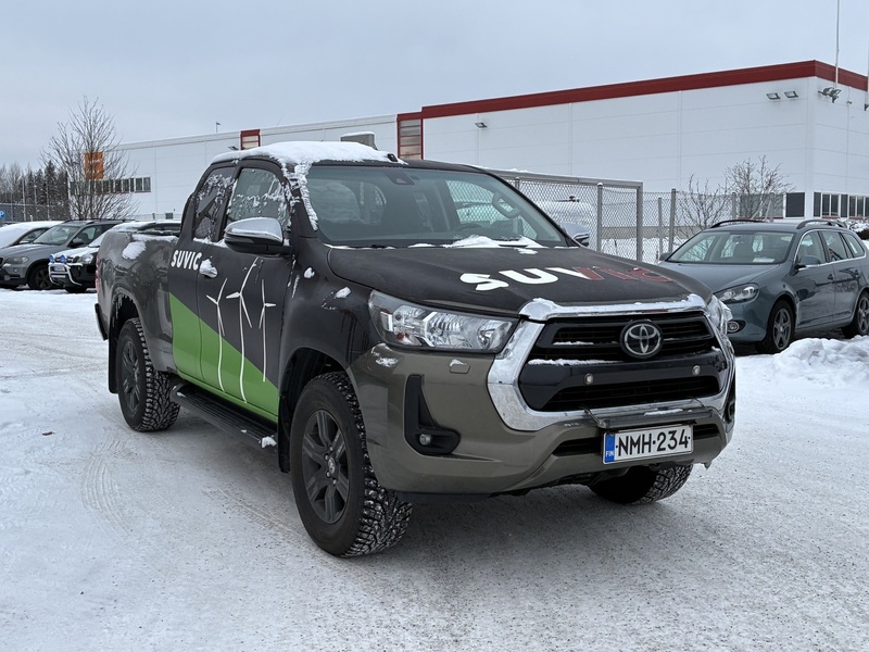 Toyota Hilux vaihtoauto