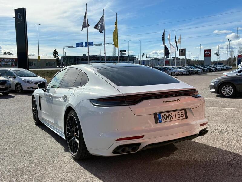 Porsche Panamera vaihtoauto