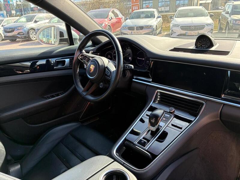 Porsche Panamera vaihtoauto