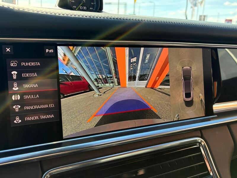 Porsche Panamera vaihtoauto