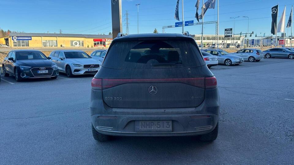 Mercedes-Benz EQB vaihtoauto