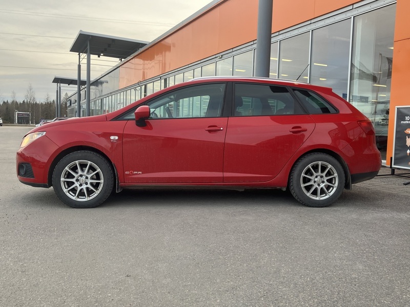 SEAT Ibiza ST vaihtoauto