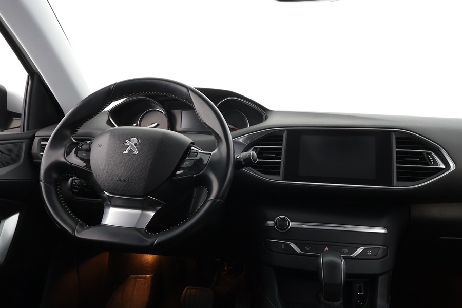 Peugeot 308 vaihtoauto