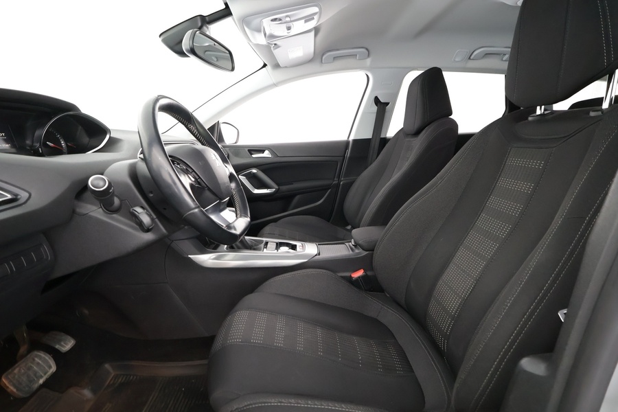 Peugeot 308 vaihtoauto