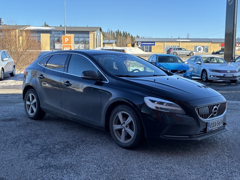 Volvo V40 vaihtoauto