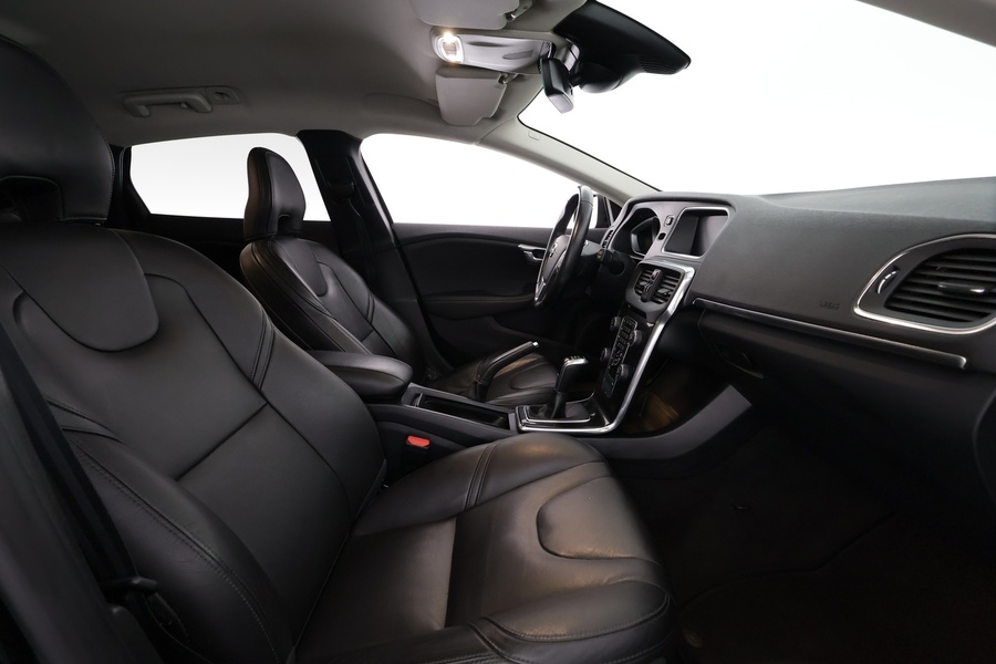 Volvo V40 vaihtoauto