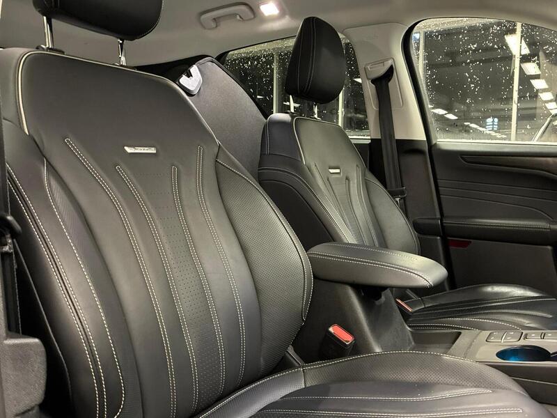 Ford Kuga vaihtoauto