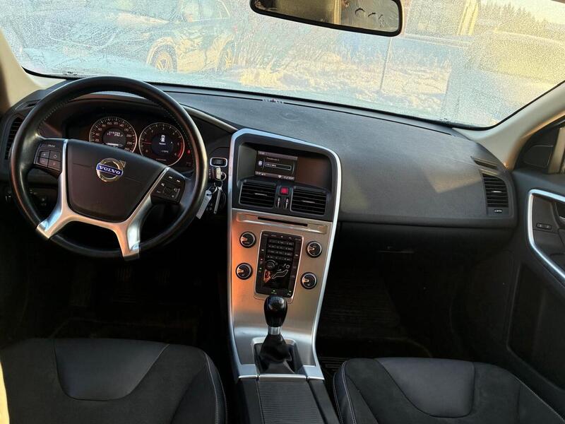 Volvo XC60 vaihtoauto