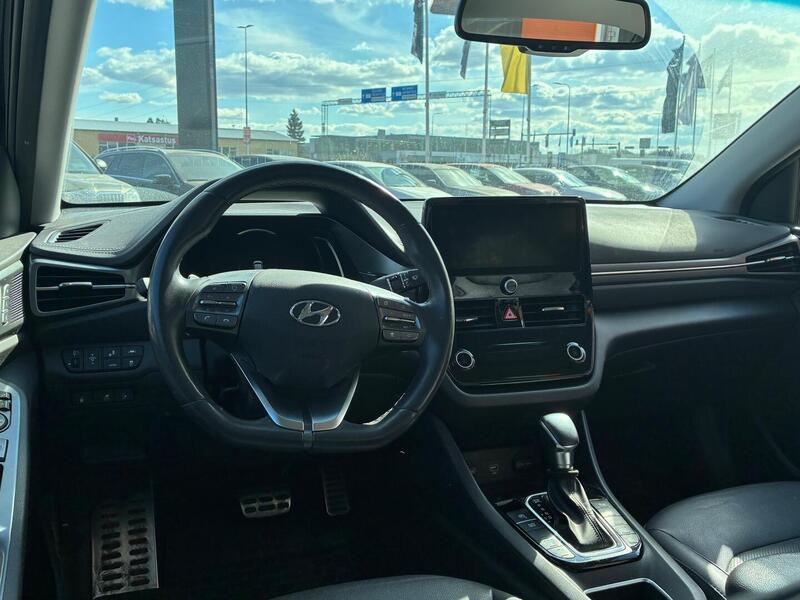 Hyundai IONIQ plug-in vaihtoauto
