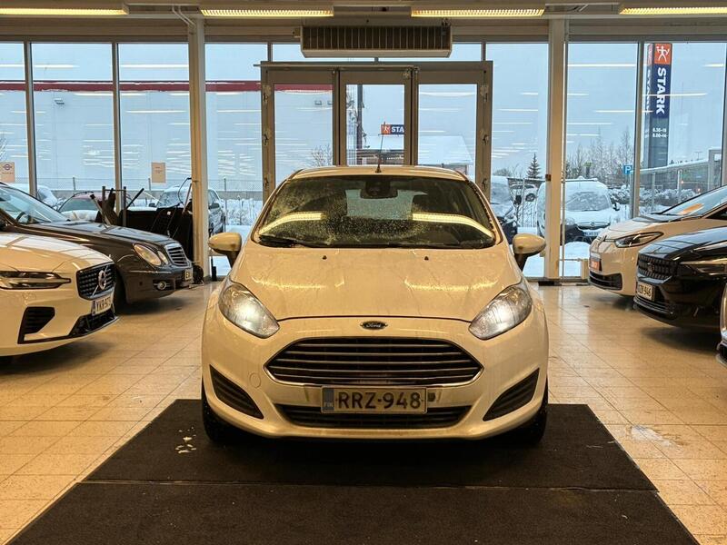 Ford Fiesta vaihtoauto