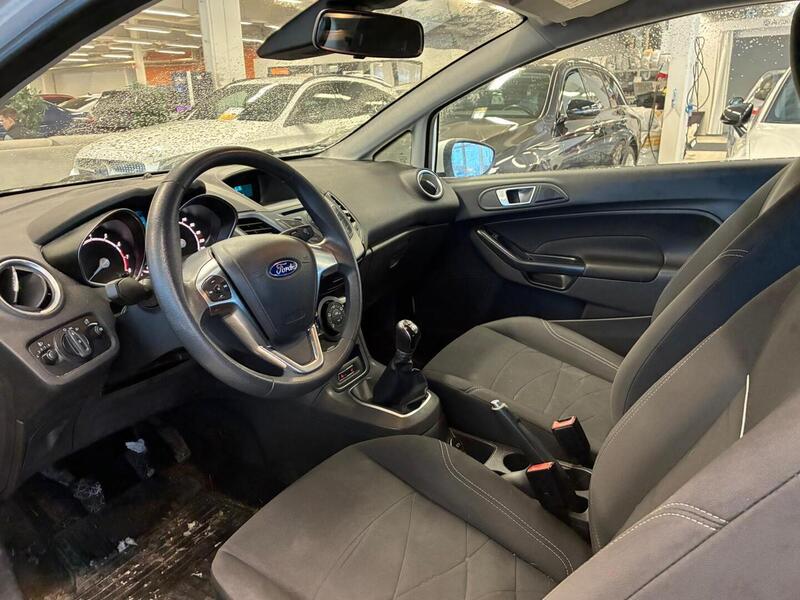 Ford Fiesta vaihtoauto