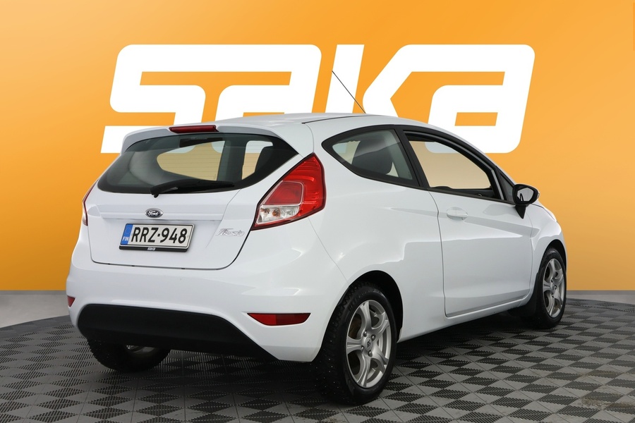 Ford Fiesta vaihtoauto