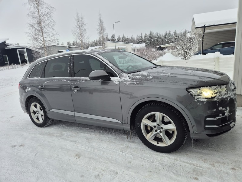 Audi Q7 vaihtoauto