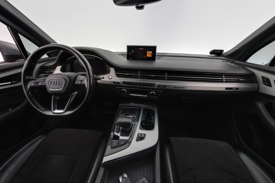 Audi Q7 vaihtoauto