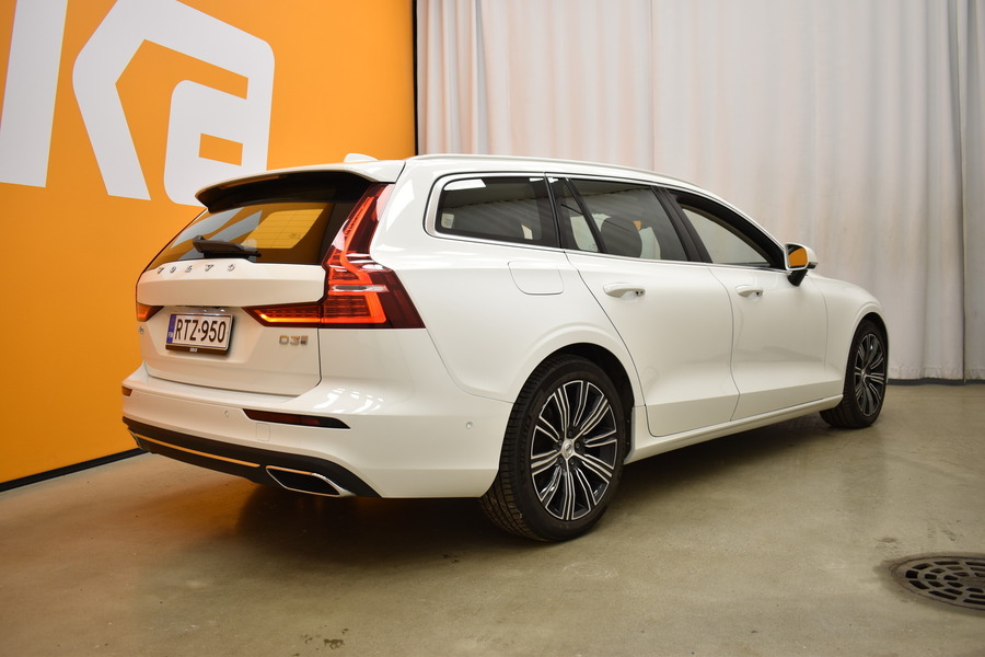 Volvo V60 vaihtoauto