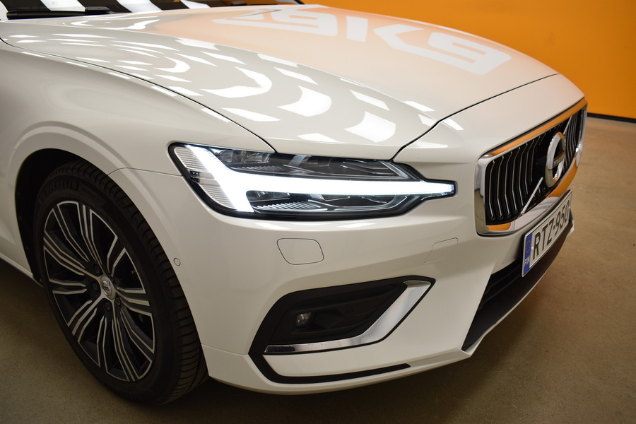Volvo V60 vaihtoauto