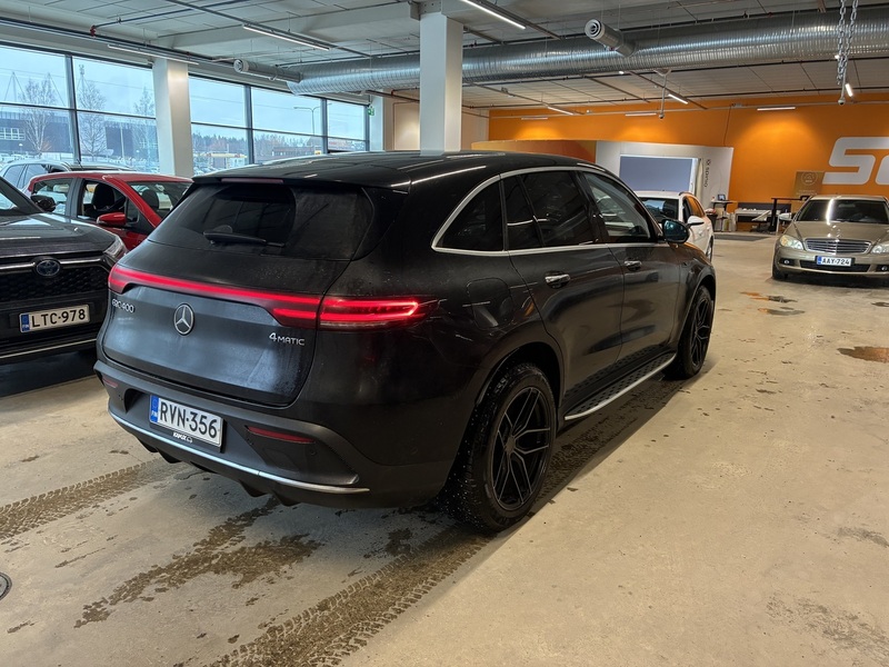 Mercedes-Benz EQC vaihtoauto