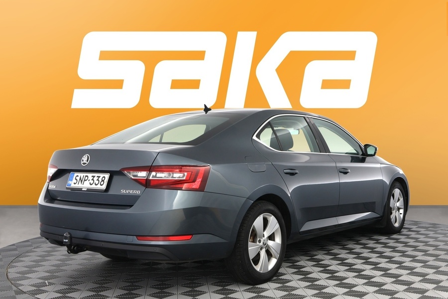 Skoda Superb vaihtoauto