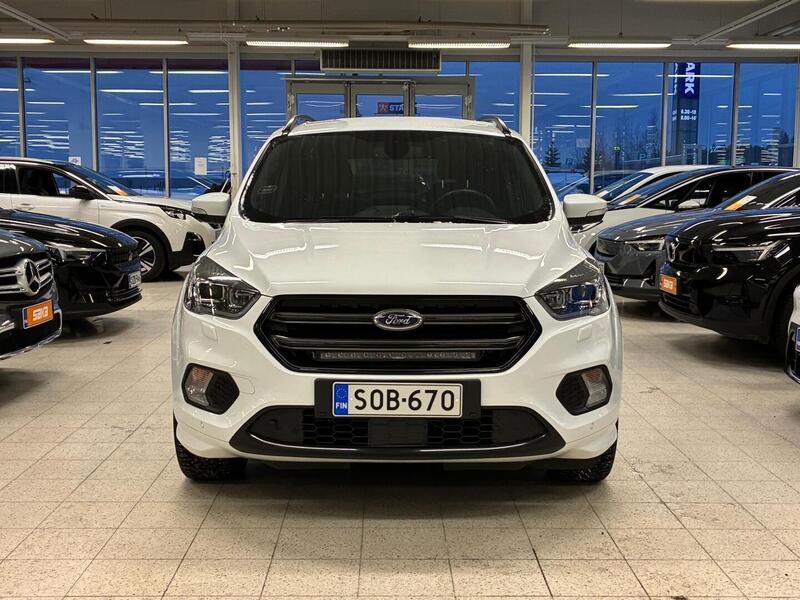 Ford Kuga vaihtoauto