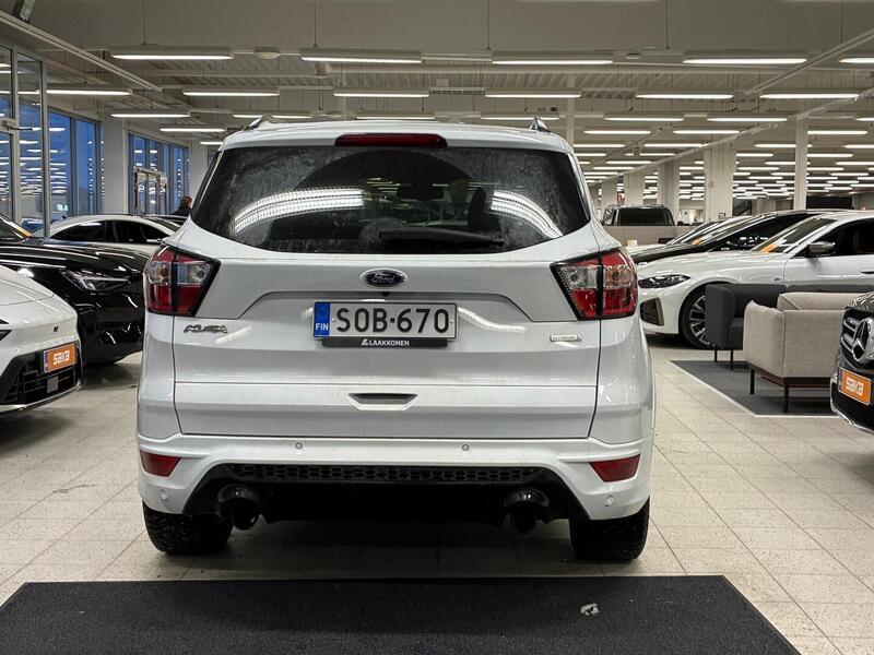 Ford Kuga vaihtoauto