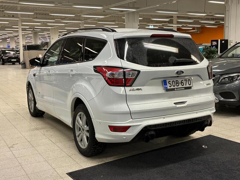 Ford Kuga vaihtoauto