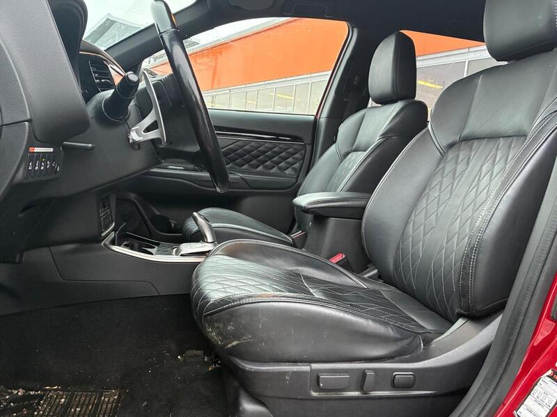 Mitsubishi Outlander vaihtoauto