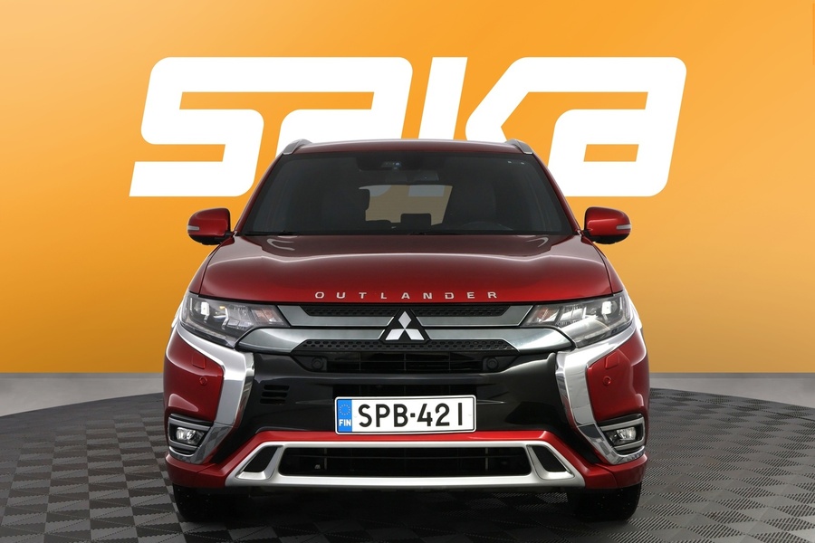 Mitsubishi Outlander PHEV vaihtoauto