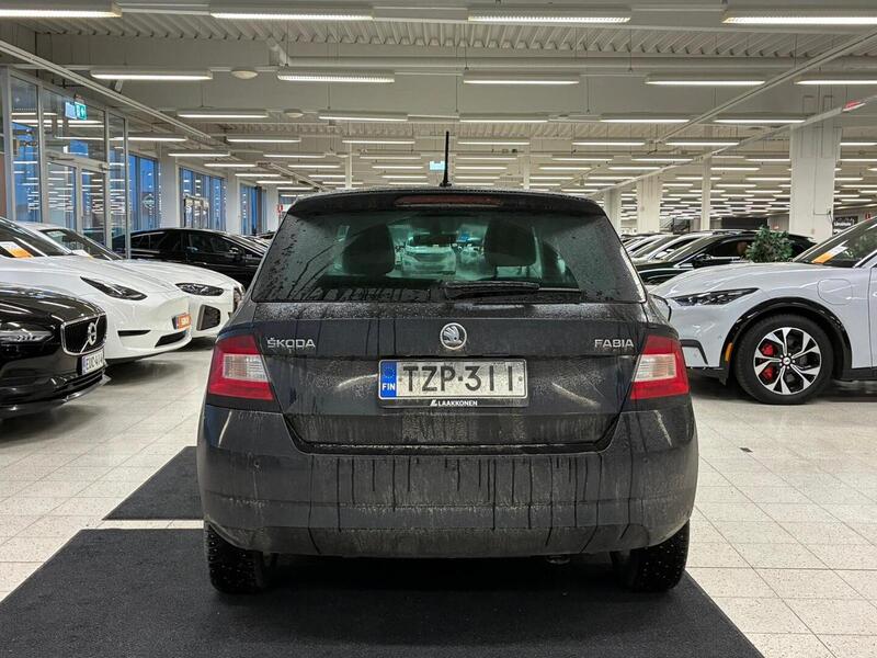 Skoda Fabia vaihtoauto