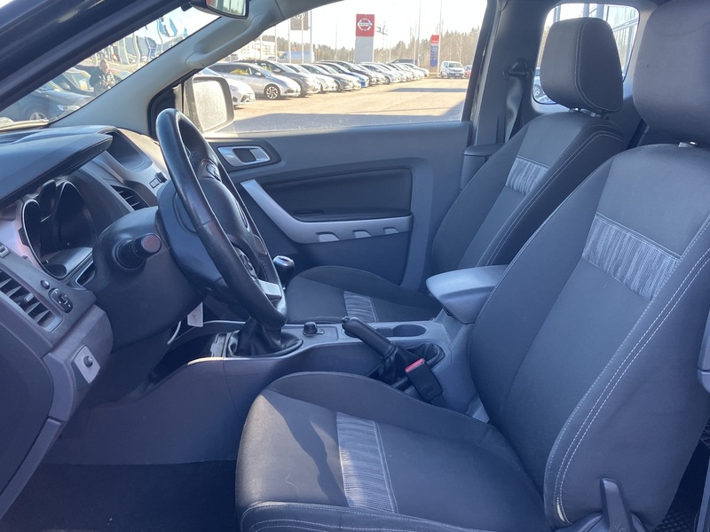 Ford Ranger vaihtoauto