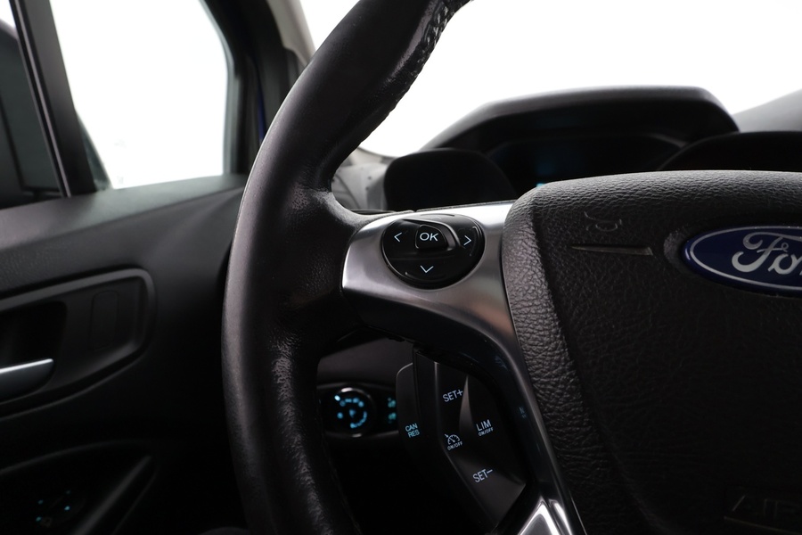 Ford Grand Tourneo Connect vaihtoauto