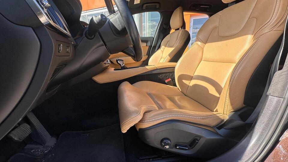 Volvo V90 Cross Country vaihtoauto