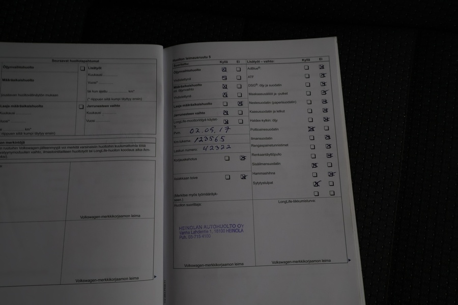 Volkswagen Touran vaihtoauto