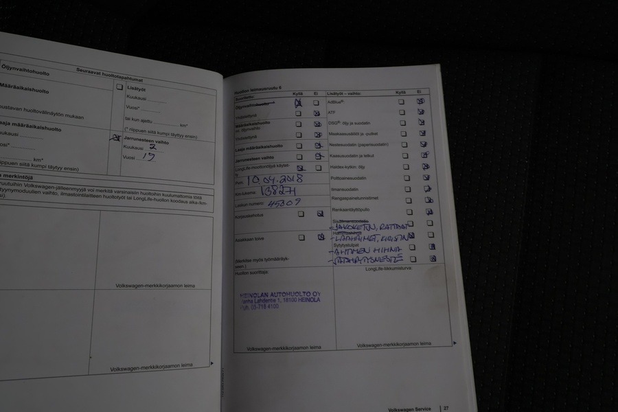 Volkswagen Touran vaihtoauto