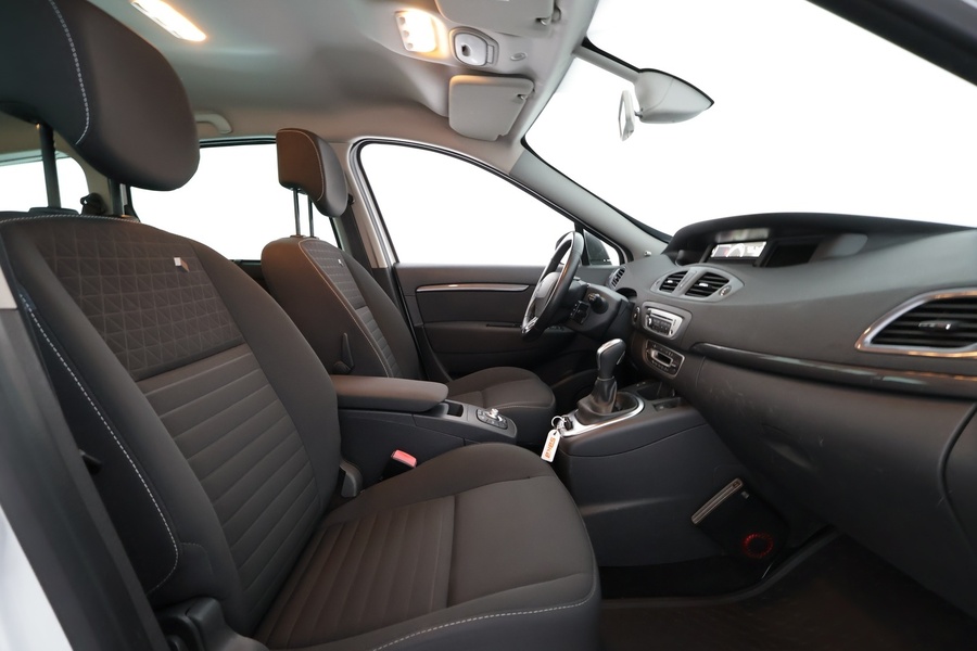 Renault Grand Scénic vaihtoauto