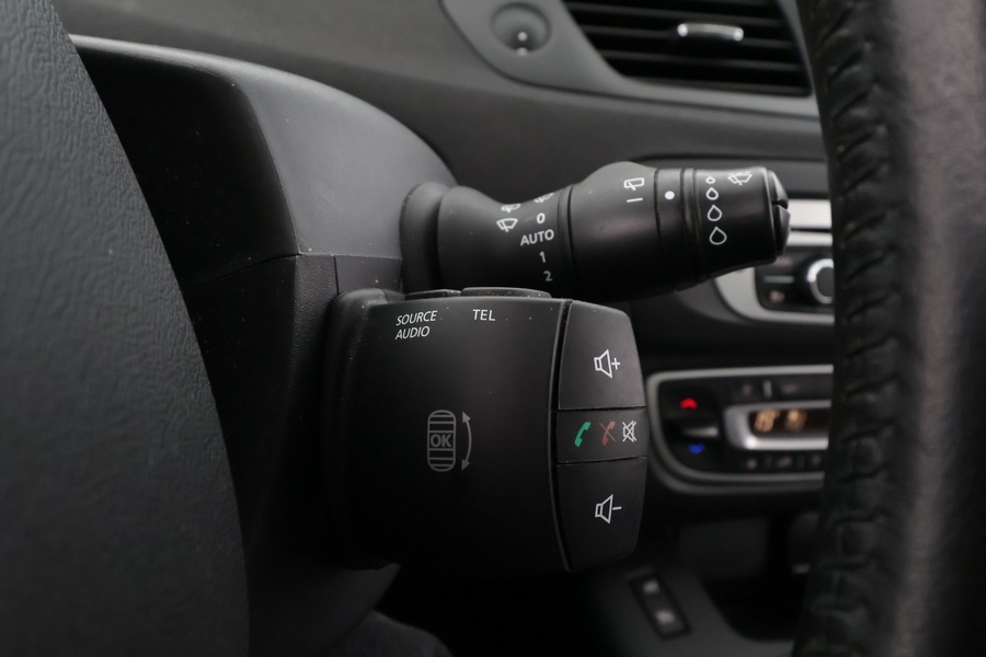 Renault Grand Scénic vaihtoauto