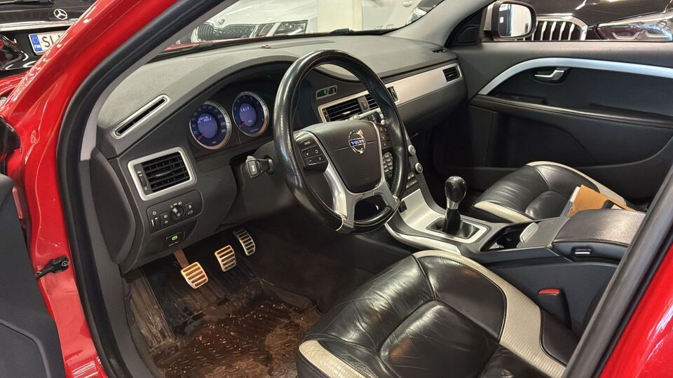 Volvo V70 vaihtoauto