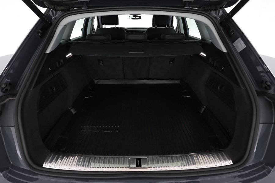 Audi Q8 e-tron vaihtoauto