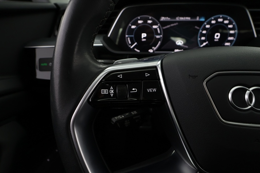 Audi Q8 e-tron vaihtoauto