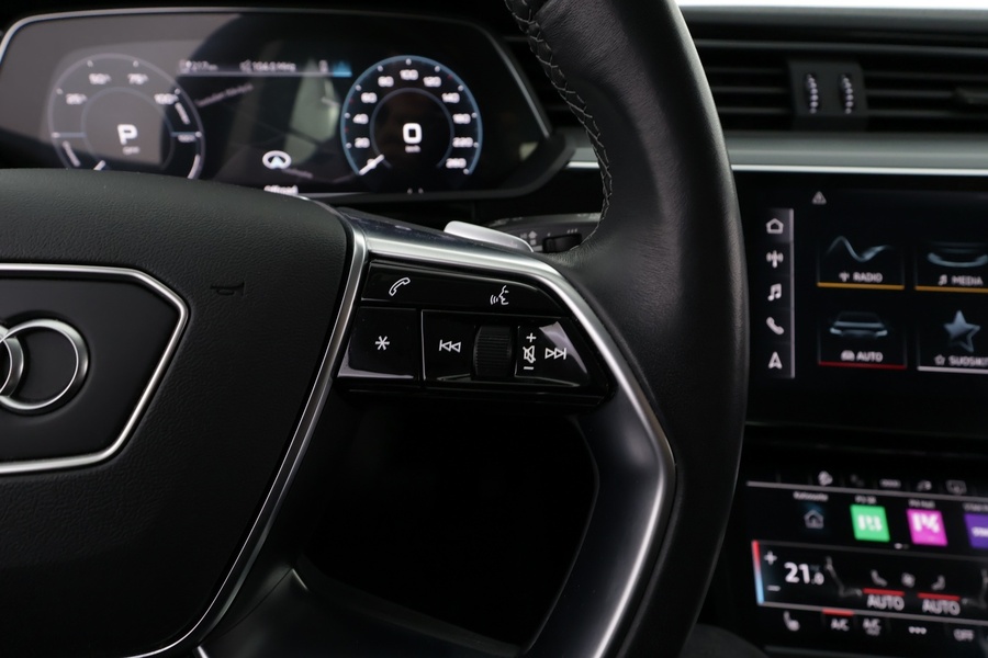 Audi Q8 e-tron vaihtoauto