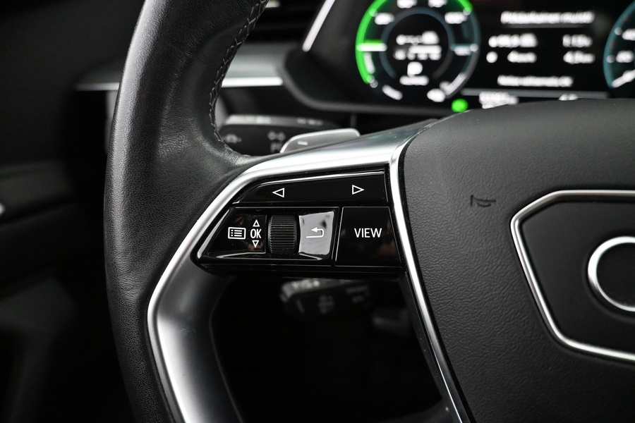 Audi Q8 e-tron vaihtoauto