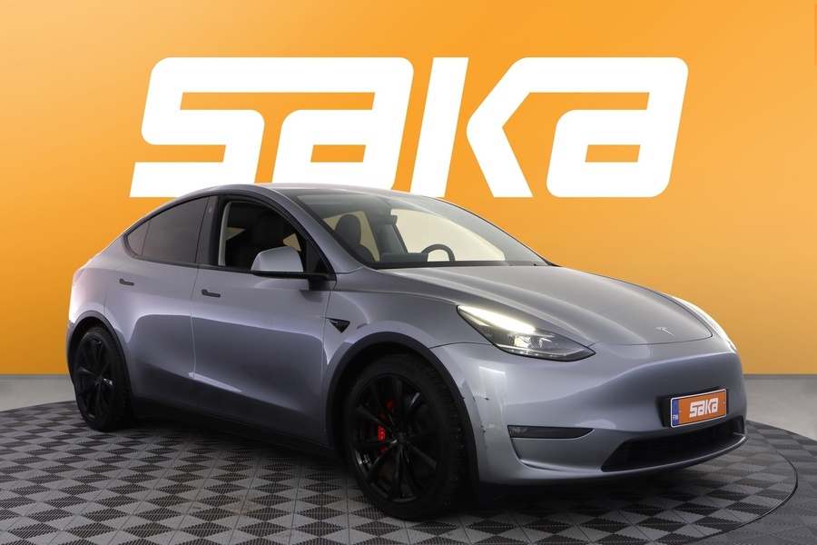 Tesla Model Y vaihtoauto