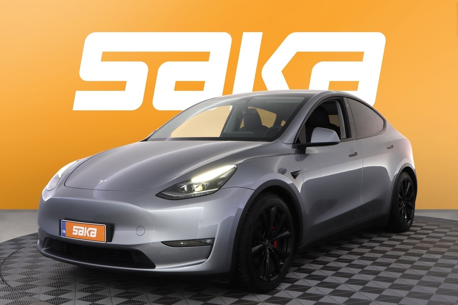 Tesla Model Y vaihtoauto