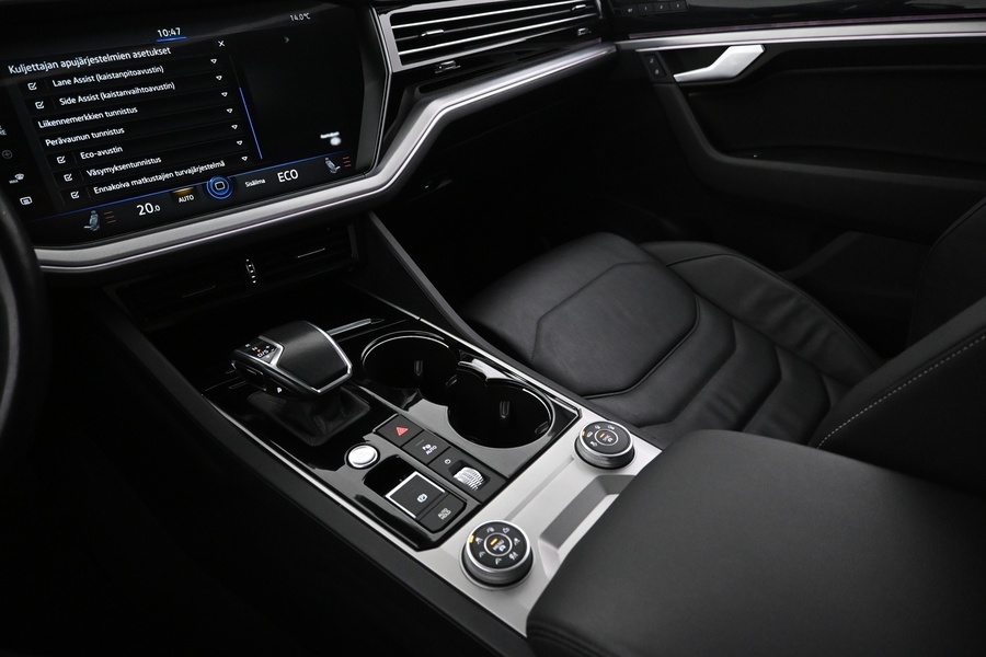 Volkswagen Touareg vaihtoauto