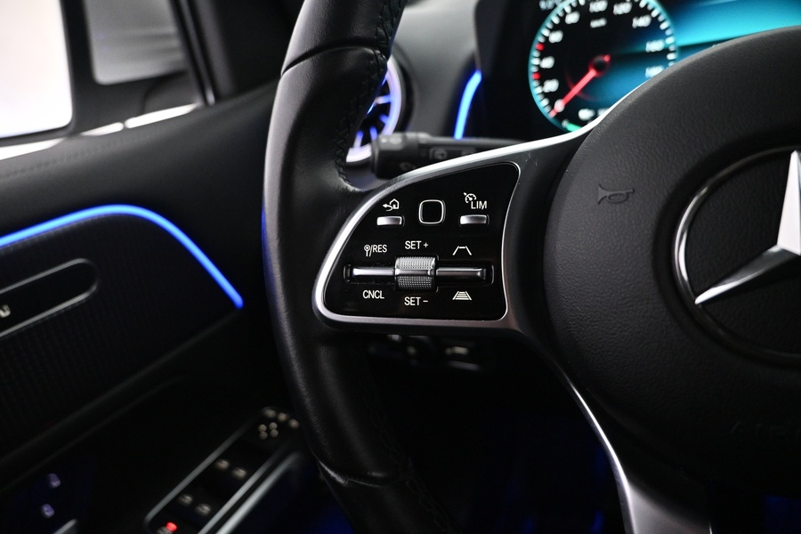 Mercedes-Benz EQB vaihtoauto