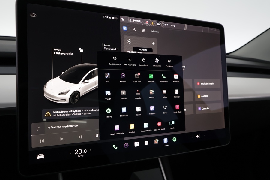 Tesla Model 3 vaihtoauto