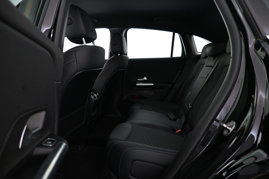 Mercedes-Benz EQA vaihtoauto