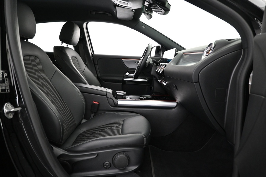 Mercedes-Benz EQA vaihtoauto