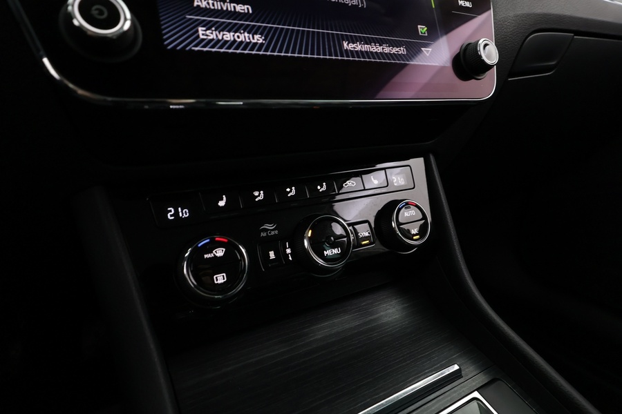 Skoda Superb vaihtoauto