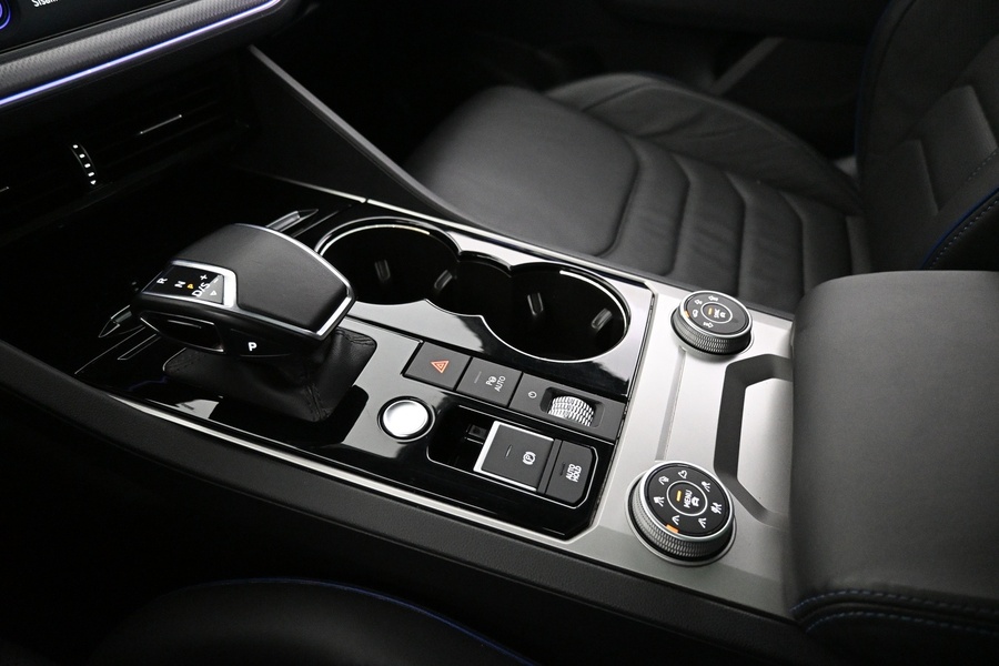 Volkswagen Touareg vaihtoauto